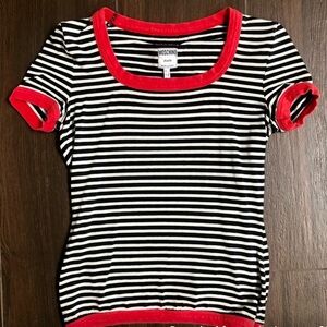 Moschino Short Sleeved Top ❤️